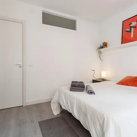 Barca Stadium - Modern 4 Bedroom L'Hospitalet de Llobregat